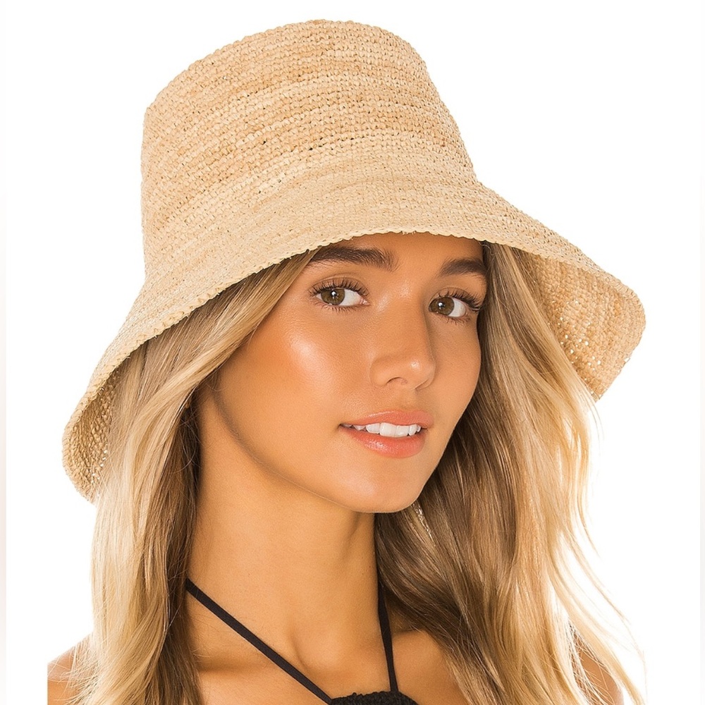 Janessa Leone Felix Bucket Hand in Sand | Worn once